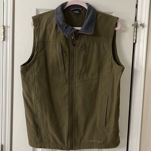 ExOfficio Men’s Brown Vest Medium.